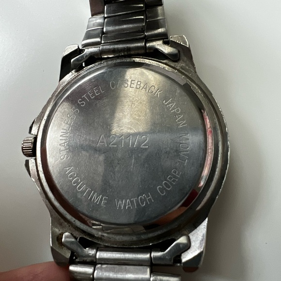 Accutime Vintage USA Department of the Army Silver Men’s Watch (Tested/Working) - Picture 6 of 7